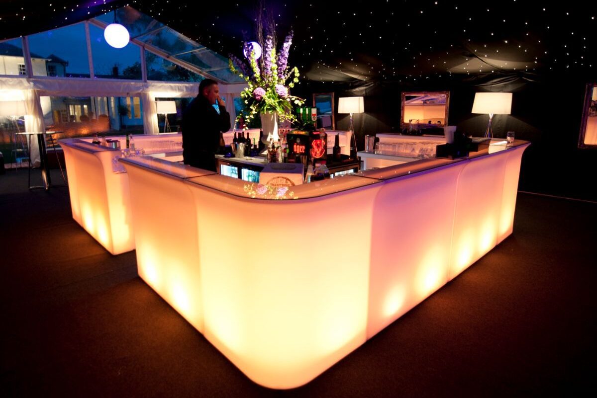 Party marquees Party marquees